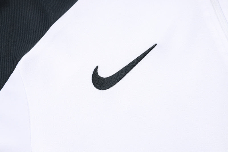 Chelsea Pre-Match White Tracksuit 25/26